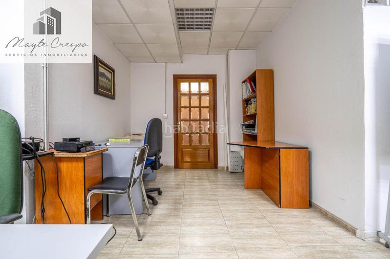 Foto 2969280b-ade0-4898-86c0-9dc716b85329. Local comercial en calle isaac albeniz 12 local comercial en Granada