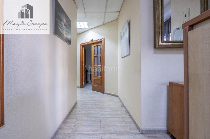 Foto 4efcd5ac-356e-45c5-8ba9-80beae04fe2f. Local comercial en calle isaac albeniz 12 local comercial en Granada