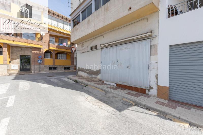 Foto 543f08d6-0f68-42a4-8725-fde580ccf24e. Local comercial en calle calle de maría del mar local en Maracena