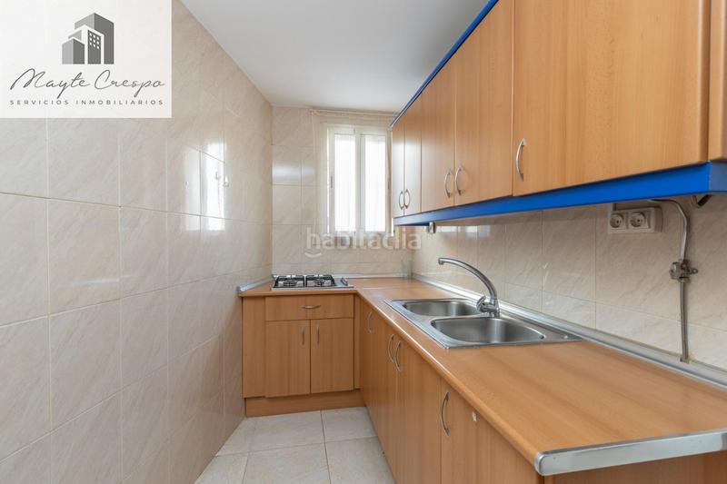 Foto cc73d6a0-27fd-4dc3-ab20-23b8df6bae5d. Local comercial en calle calle de maría del mar local en Maracena