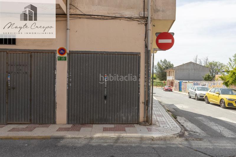 Foto e9fdc6ec-b7d0-49e4-8c07-057bb35d7172. Local comercial en calle calle de maría del mar local en Maracena