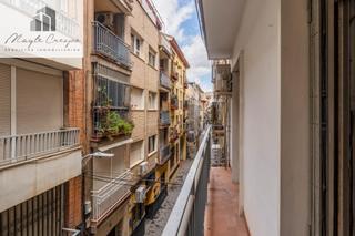 Appartement à San vicente ferrer 6. Piso en calle san vicente ferrer  granada.