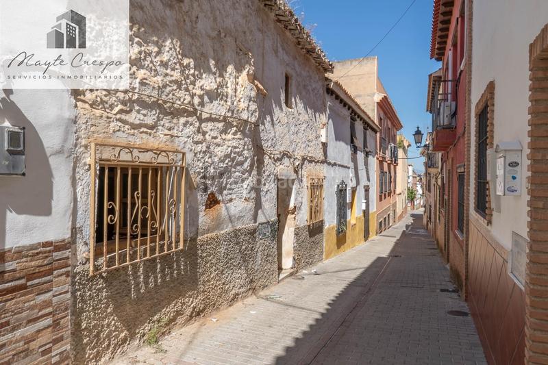 Foto 44e303e1-15b9-44cc-a8b4-242af226b270. Casa en calle higueras 15 increíble oportunidad en el centro de la zubia en Zubia (La)