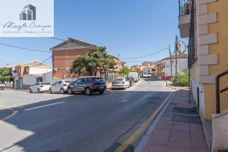 Foto ca82d9a6-a9b2-403a-ae16-c450a32a60bc. Casa en calle higueras 15 increíble oportunidad en el centro de la zubia en Zubia (La)