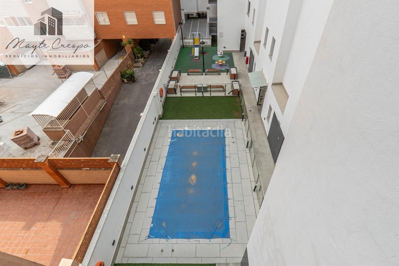 Foto 3307974a-de1a-4563-a274-a988f62ebb6a. Ático en calle deifontes 2 exclusivo ático con 97 m2 de terraza y vistas a sierra nevada en barrio periodistas en Granada