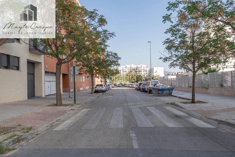 Foto 63ddb1b7-3139-4572-8b92-0efcabdfd86a. Ático en calle deifontes 2 exclusivo ático con 97 m2 de terraza y vistas a sierra nevada en barrio periodistas en Granada