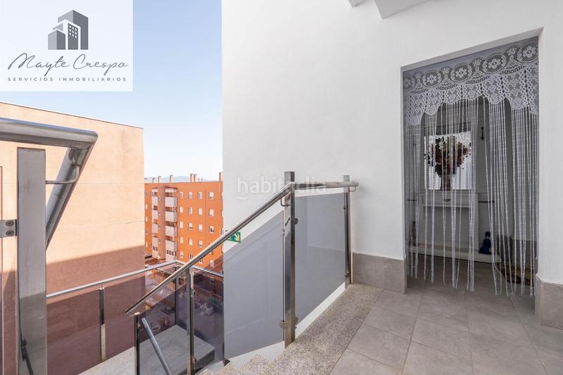 Foto 8ddce819-807c-4810-8888-1cc341411c7a. Ático en calle deifontes 2 exclusivo ático con 97 m2 de terraza y vistas a sierra nevada en barrio periodistas en Granada