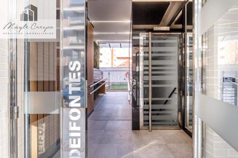 Foto 9559acfe-989b-411e-a7bd-49f5c6429e1f. Ático en calle deifontes 2 exclusivo ático con 97 m2 de terraza y vistas a sierra nevada en barrio periodistas en Granada