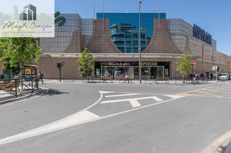 Foto b64f20b9-1069-45f9-bb2a-16f0cfbe22bc. Local comercial  en santa clotil en Granada