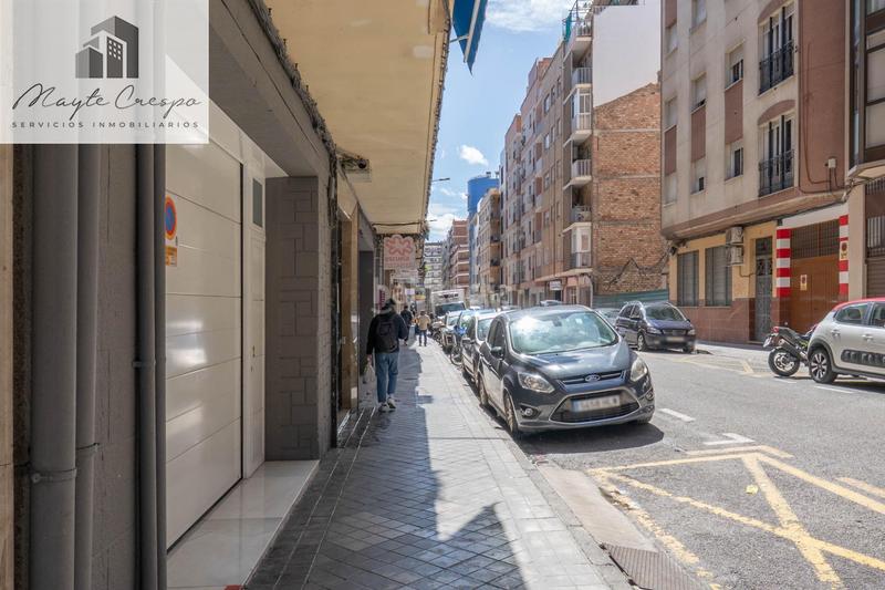 Foto b895f788-16d2-42a8-a8e0-a7073649a506. Local comercial  en santa clotil en Granada