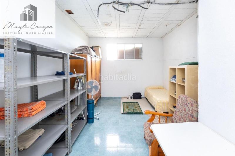 Foto d8fa7044-1519-47df-830e-a476273b040a. Edificio  con picadero. en Camino de Ronda Granada