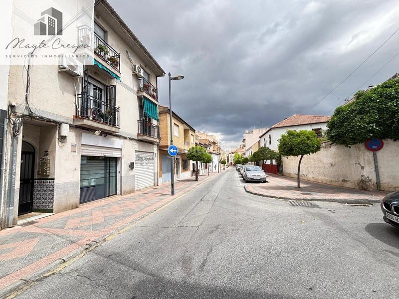 Foto 497608b2-4dd7-4ff2-98e2-c5266dcf5a03. Local comercial  con posible cambio de uso para vivienda. en Armilla