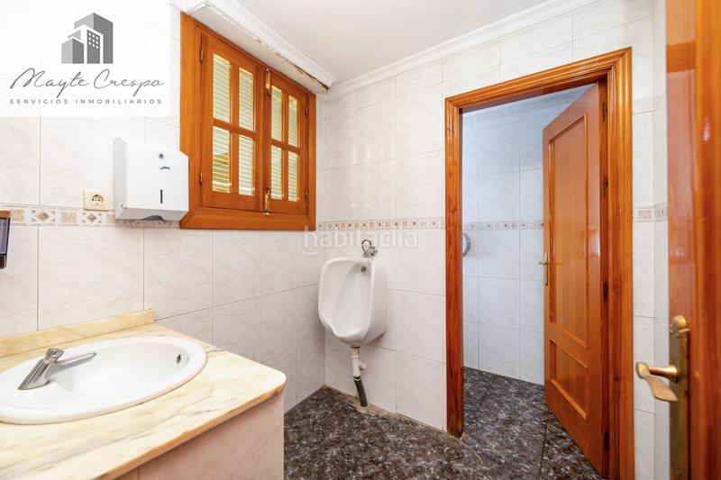 Foto adf20191-6669-4095-a86f-c21da296f4c6. Casa en carretera cordoba 12 oportunidad para emprendedores edificio polivalente junto a la autovía, listo para rentabilizar! en Oria