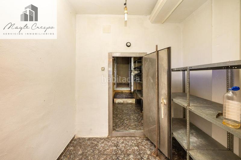 Foto c303feee-c24c-4cc3-bc6c-08694cb263bc. Casa en carretera cordoba 12 oportunidad para emprendedores edificio polivalente junto a la autovía, listo para rentabilizar! en Oria