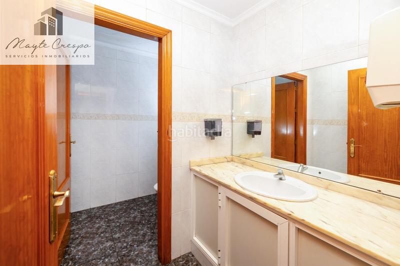 Foto ddbe3e28-2813-4ca9-98fb-0174b0c7a458. Casa en carretera cordoba 12 oportunidad para emprendedores edificio polivalente junto a la autovía, listo para rentabilizar! en Oria