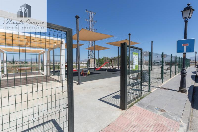 Foto c26492e5-406a-48c3-a1ac-b95728f08995. Piso atico con garaje y trastero en la entrada de las gabias en Gabias (Las)