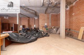 Local Comercial en Calle SEVILLA 36