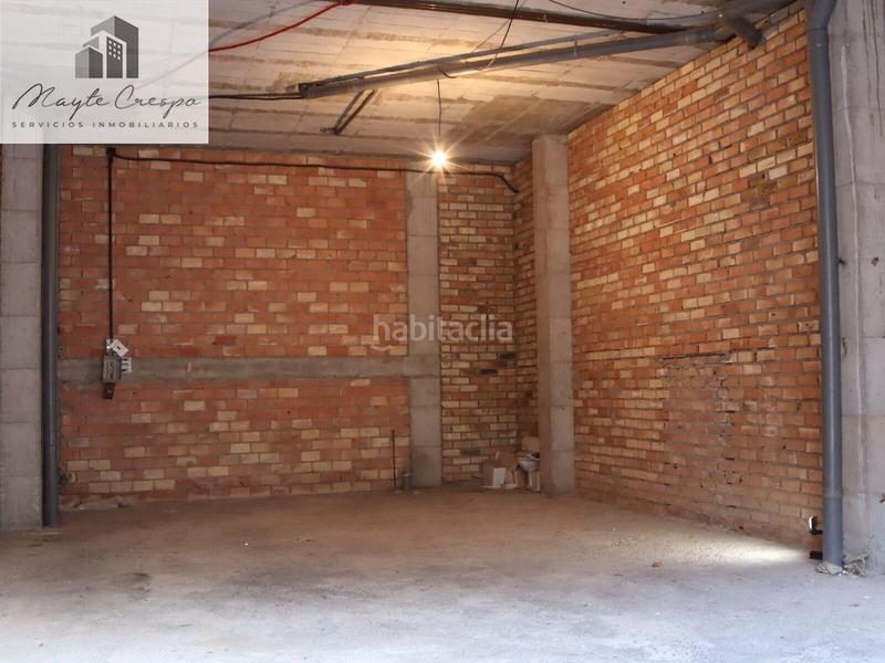 Foto d98d6674-7f5f-4929-ac3b-5d75cc9c4841. Local comercial  cerca de la parada de metro en Albolote