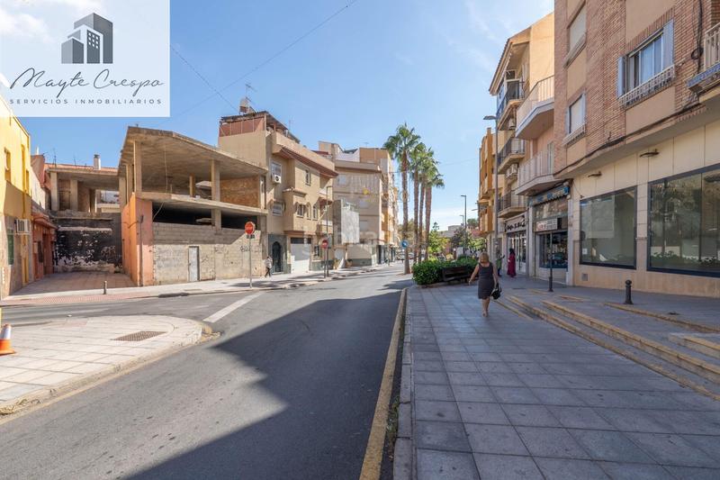 Foto 38d3953e-6f6a-4019-90a3-3b4ae9414921. Terreno residencial en calle calle rambla de capuchinos 18 estructuras en venta en Motril
