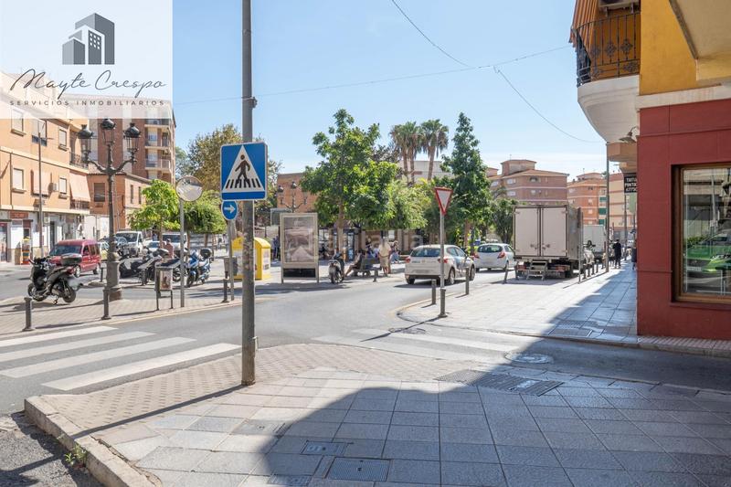 Foto c7f3b7f7-441f-4ebc-b6fb-73521912c0cb. Terreno residencial en calle calle rambla de capuchinos 18 estructuras en venta en Motril