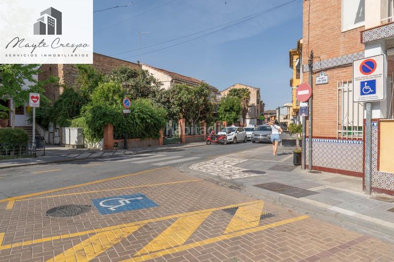 Foto b46c2a47-f3d5-4ecf-bad6-5dcb247b283e. Casa  de tres plantas con 288 m2 a reformar frente al ayuntamiento en Ogíjares