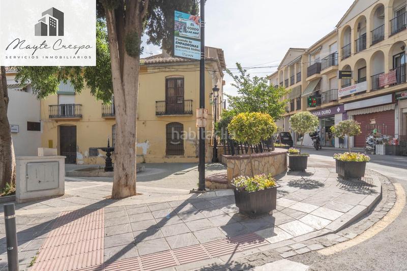 Foto d0ef2c52-902d-456d-91da-84e7931a3940. Casa  de tres plantas con 288 m2 a reformar frente al ayuntamiento en Ogíjares