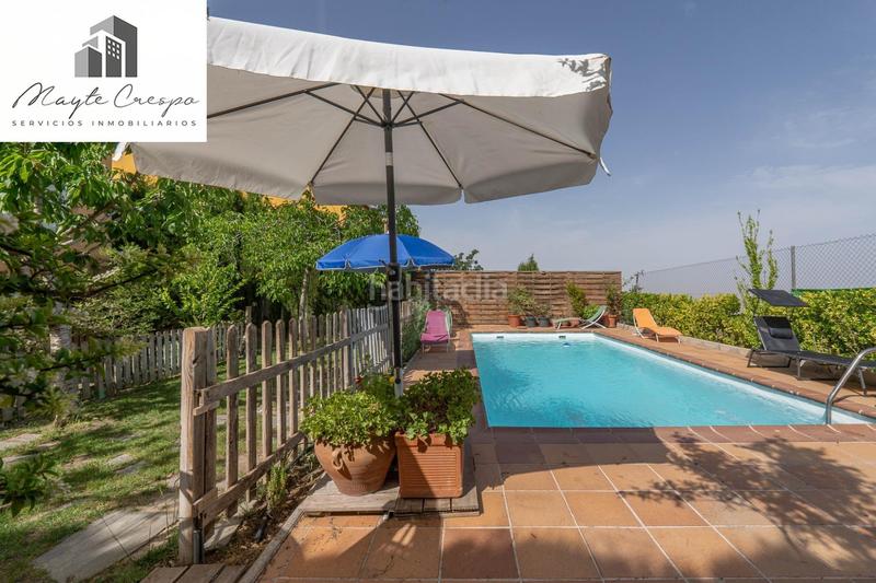 Foto 26d35346-08bb-452b-bb91-38b2fa347922. Chalet precioso chalet independiente con piscina en Cumbres Verdes en Zubia (La)