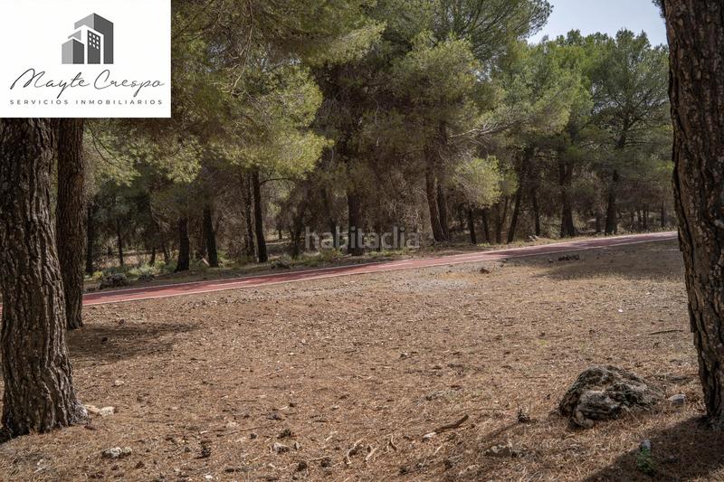 Foto 57cf36e5-9a65-4013-b67f-a8de94a8e7ee. Chalet precioso chalet independiente con piscina en Cumbres Verdes en Zubia (La)