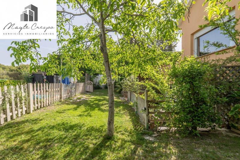 Foto 80bc0667-e604-4813-bd97-38fb9b65dcbf. Chalet precioso chalet independiente con piscina en Cumbres Verdes en Zubia (La)