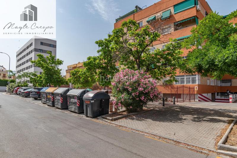 Foto 4c033986-35f0-4b9f-a158-bc9476bb26f1. Piso  con plaza de garaje junto al carrefour en Granada