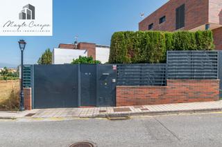 Chalet  Camino de montevive. Espectacular chalet en alhendín  urbanización el arenal!