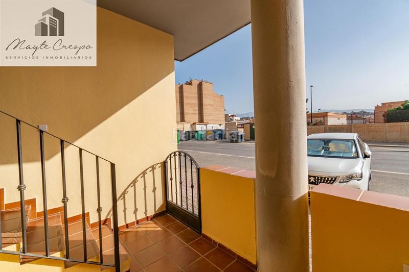Foto c4d7c411-a1e1-4a65-a274-487497543217. Dúplex fabulosa casa tipo duplex con vistas despejadas en Guadix