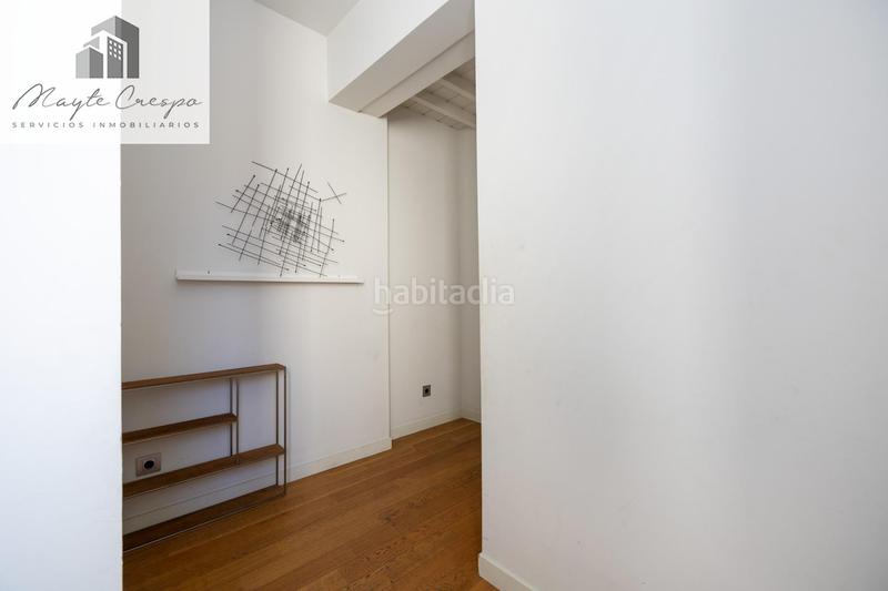 Foto a87c8a4f-bbfe-4ddf-ac44-f70cb3472029. Dúplex impresionante piso en dos alturas en el corazón en Granada
