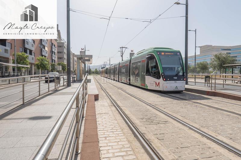 Foto be5cf2f3-bdb6-4dbb-99c1-822132e59a5d. Piso  completamente reformado en zaidin, junto a campus en Granada