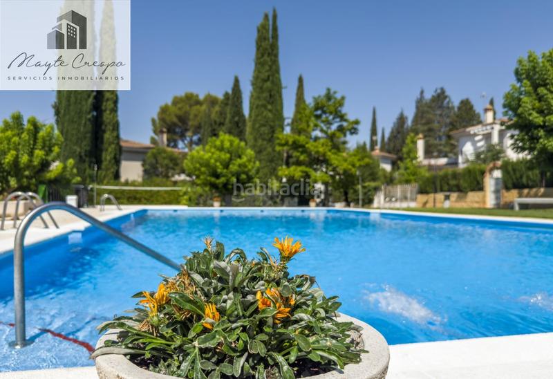 Foto 09216e41-c34c-465f-ab05-eee67946282f. Chalet en calle pinsapo (cub) 2 chalet independiente en la prestigiosa urbanizacion pantano de cubillas en Albolote