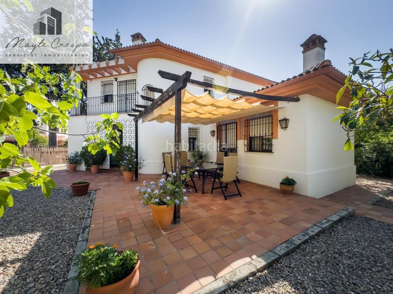 Foto 540744ba-7e26-4e18-bbc3-7b5d8f3bffea. Chalet en calle pinsapo (cub) 2 chalet independiente en la prestigiosa urbanizacion pantano de cubillas en Albolote