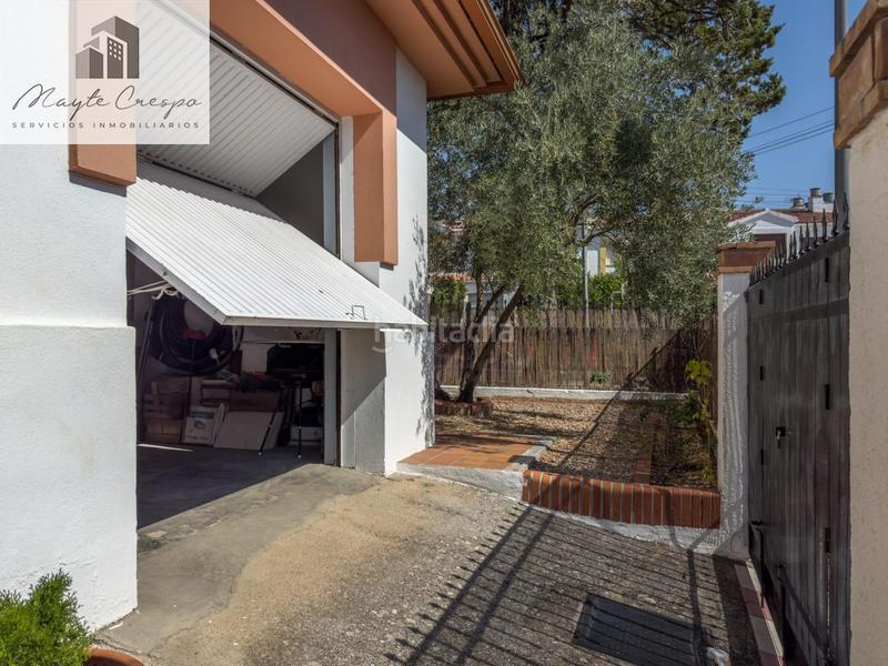 Foto 6233af87-9f39-403a-b3c1-aba71c7a17b2. Chalet en calle pinsapo (cub) 2 chalet independiente en la prestigiosa urbanizacion pantano de cubillas en Albolote