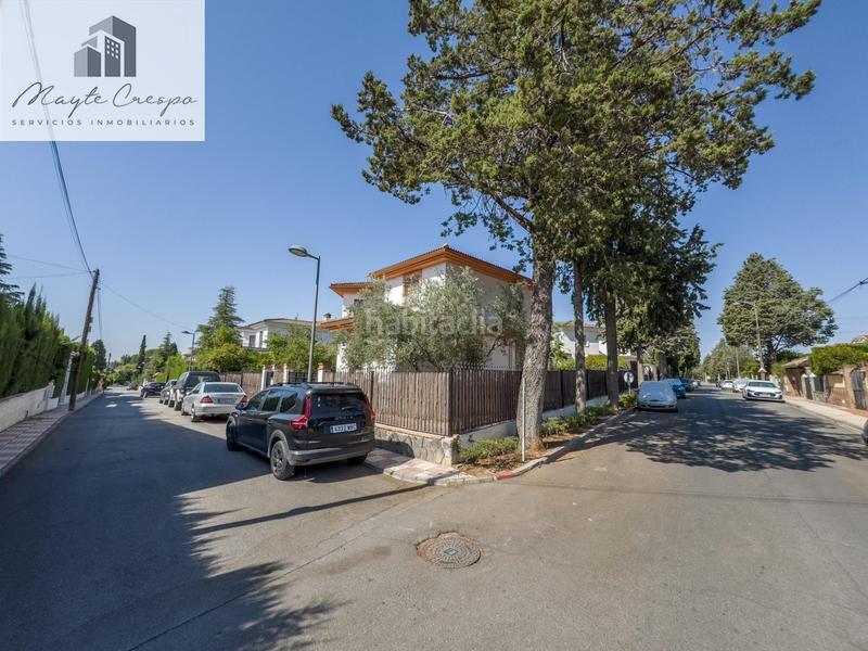 Foto a48419c6-dd20-40ba-b3ef-49db698f0e93. Chalet en calle pinsapo (cub) 2 chalet independiente en la prestigiosa urbanizacion pantano de cubillas en Albolote