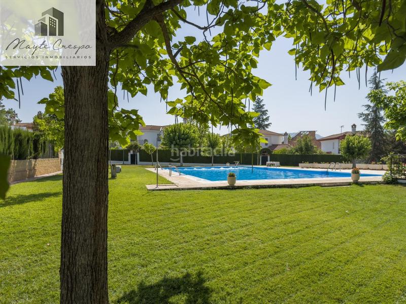 Foto bcdac1d8-800e-413a-b89d-0ab93b996f90. Chalet en calle pinsapo (cub) 2 chalet independiente en la prestigiosa urbanizacion pantano de cubillas en Albolote