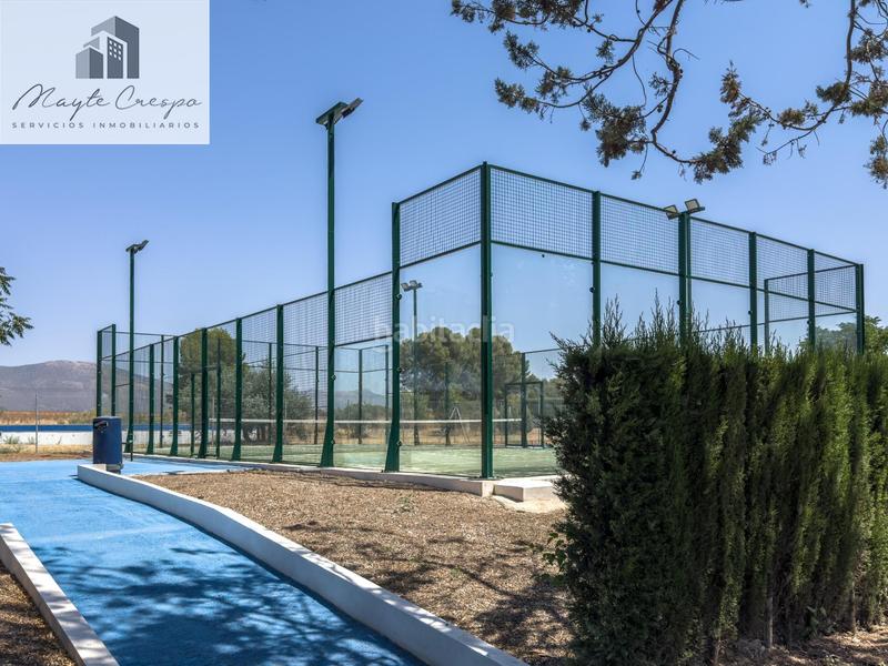 Foto f640ba5a-2f7d-4342-acff-2dd6741fa666. Chalet en calle pinsapo (cub) 2 chalet independiente en la prestigiosa urbanizacion pantano de cubillas en Albolote