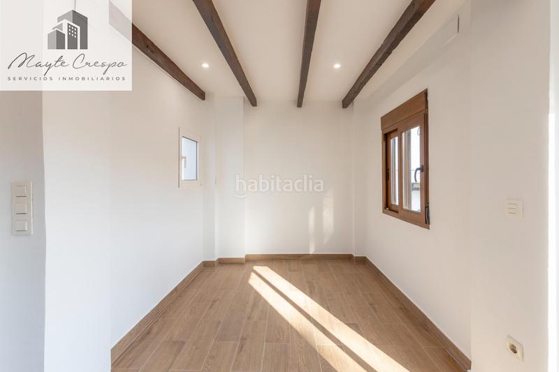 Foto c3846236-5cd5-4377-bf82-3e481fdd42bf. Casa fantástica casa en el realejo, junto a cuesta gomerez en Granada