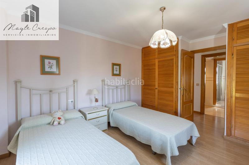 Foto 0f9b010e-b0d0-4e4a-bf2e-7f16aaf97d99. Chalet en calle calle del lirio precioso chalet independiente en Gójar