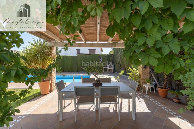 Foto 48f3c5b4-53f8-4eb7-a4e8-804566dece66. Chalet en calle calle del lirio precioso chalet independiente en Gójar