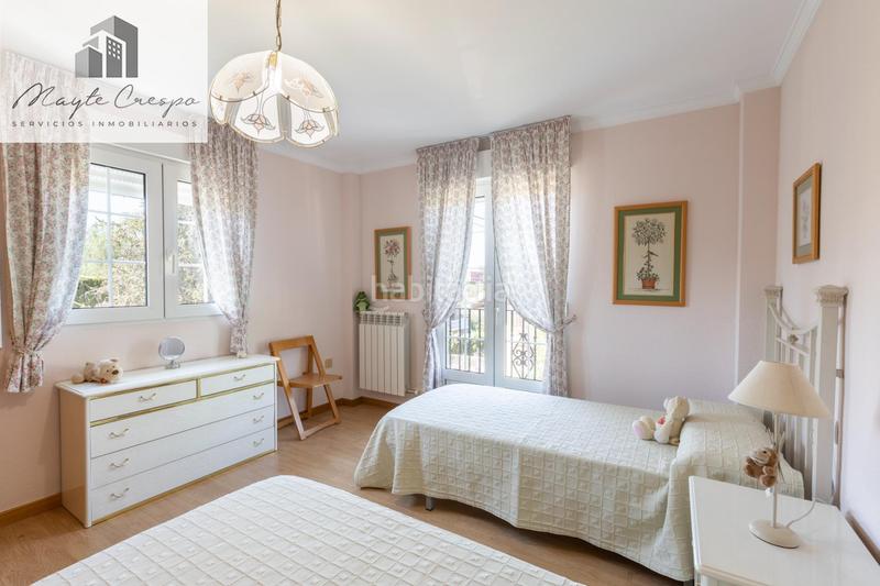 Foto d19bdafd-1dd6-4727-9cac-dee8690ae3fe. Chalet en calle calle del lirio precioso chalet independiente en Gójar