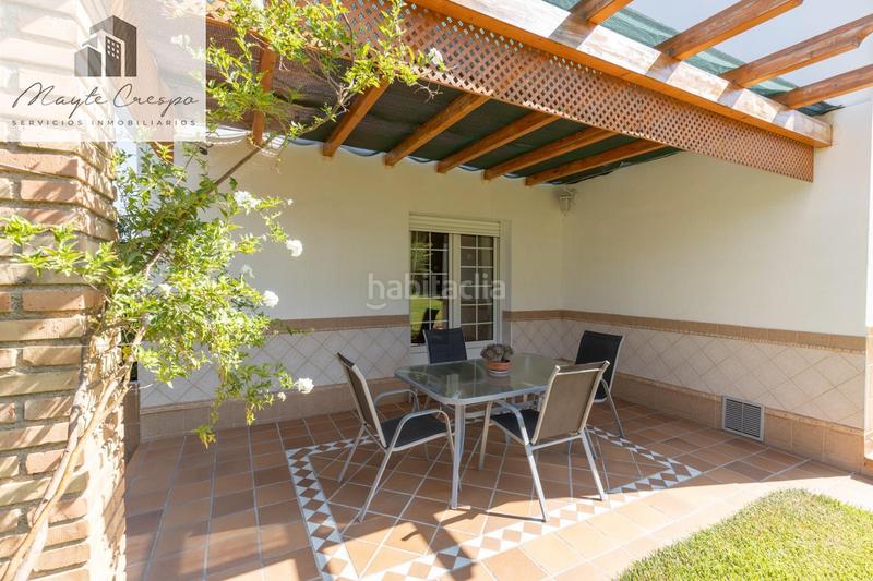Foto e288a613-b5cd-4667-a537-3ccf3e4c86d2. Chalet en calle calle del lirio precioso chalet independiente en Gójar