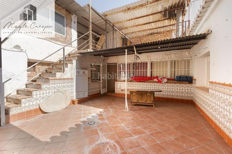 Foto c89504bf-ace1-4344-b0d6-9d97bc0b6a5d. Casa oportunidad amplia casa de 250 m para reformar a tu gusto en Armilla
