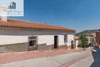 Maison à Deifontes. Fantastica oportunidad en deifontes con vistas increibles !!!!