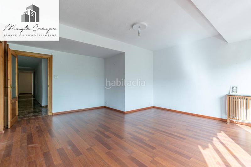 Foto b0c9f2b2-64c4-421f-876d-f85d45babb67. Piso en plaza plaza del campillo 5 espectacular piso centro. en Granada