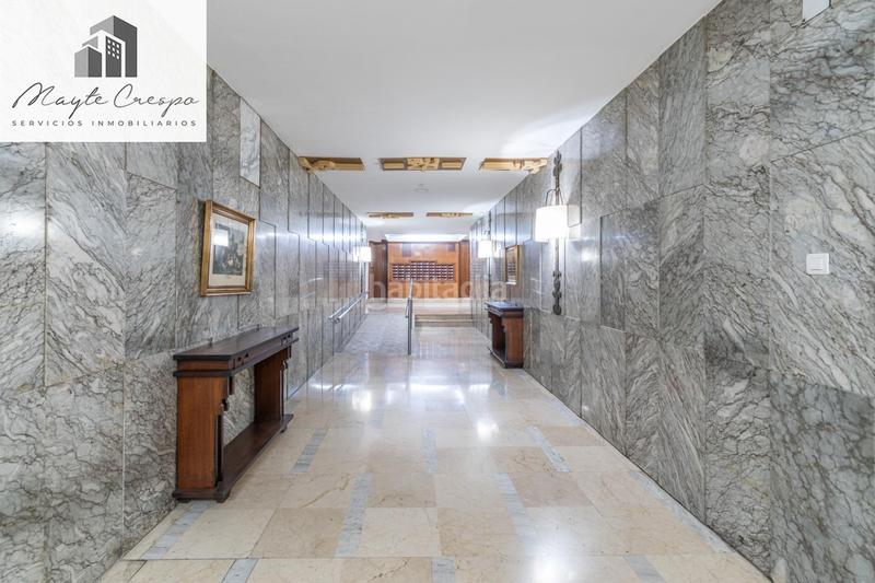 Foto d4a544e2-34b4-40c1-a6c2-d3d08c551d80. Piso en plaza plaza del campillo 5 espectacular piso centro. en Granada