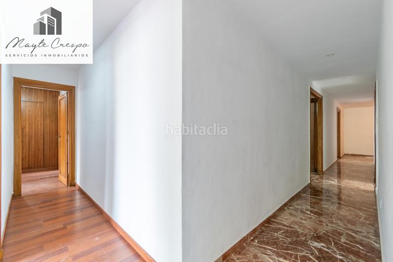 Foto dce8ef58-1344-44b5-9690-d898bb2133af. Piso en plaza plaza del campillo 5 espectacular piso centro. en Granada
